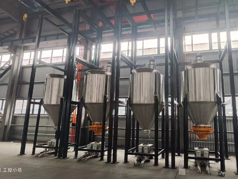 中央集中供料系统：塑胶行业的智慧升级